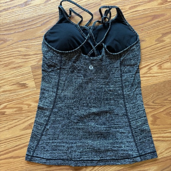 Lululemon Free To Be Tank Size 4 Black/Gray Strappy Back Soft - Picture 2 of 6